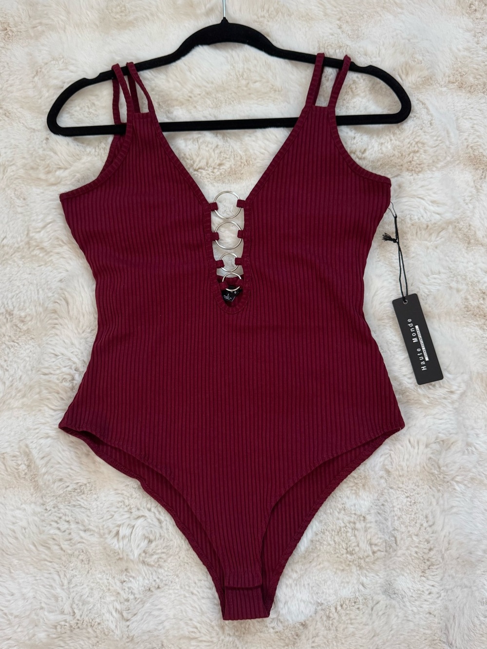 Haute Monde Burgundy Ring Front Plunge One Piece Bodysuit Strappy Stretch L
